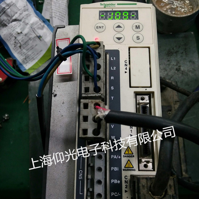 施耐德伺服驅(qū)動(dòng)器輸出端故障維修價(jià)格