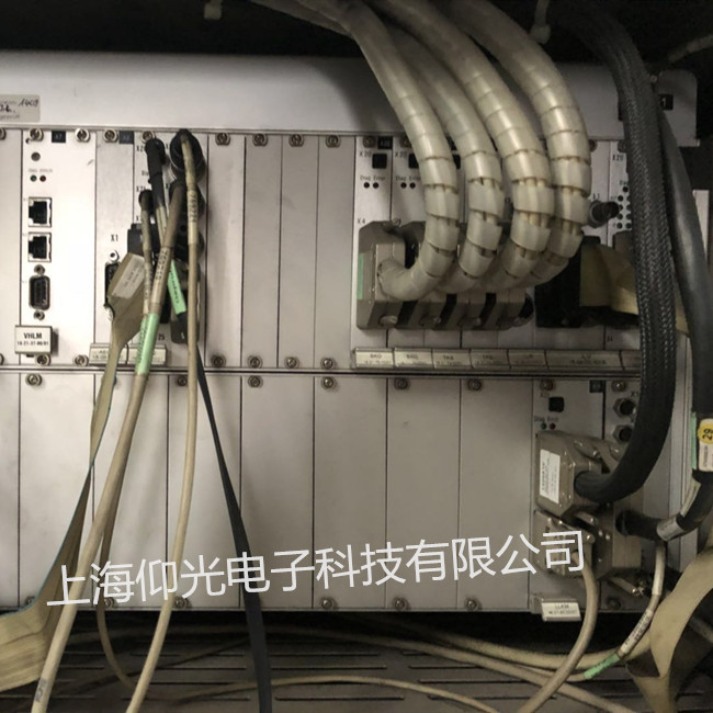 通快數(shù)控折彎機系統(tǒng)壞維修 伺服驅動器顯示報警 系統(tǒng)屏無顯示修理