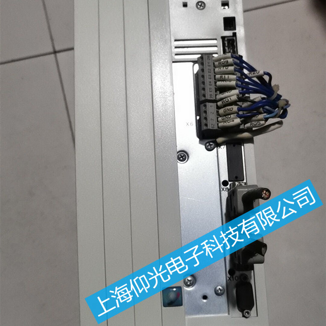 lenze倫茨9300系列驅(qū)動(dòng)器顯示報(bào)警代碼OH故障維修方法