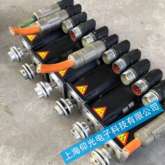 半導(dǎo)體設(shè)備貝加萊伺服電機(jī)8LSA35.E0060D300-0報警39008維修