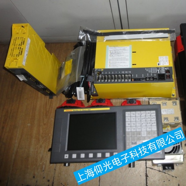 甘肅發(fā)那科數(shù)控系統(tǒng)0GSD開機(jī)后停在啟動(dòng)界面不動(dòng)故障維修更換調(diào)試